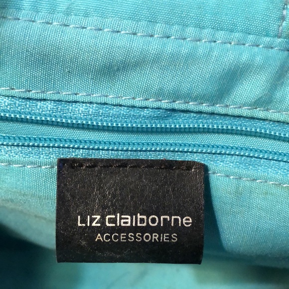 Liz Claiborne sea foam green/turquoise bag. - Picture 4 of 7